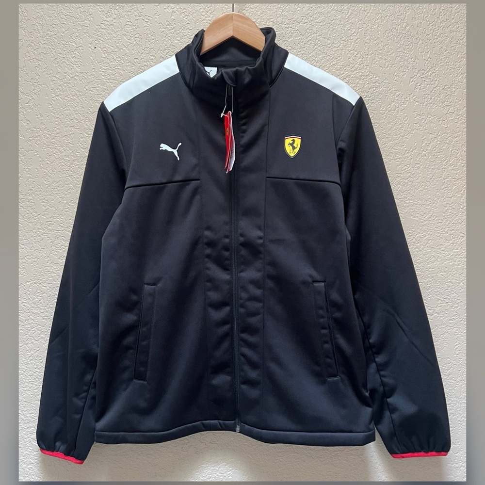 Scuderia Ferrari F1 PUMA Softshell Jacket Black Color Size M